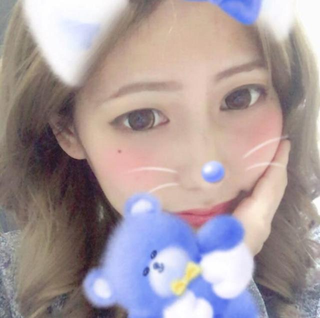 日本一22歲美女性侵12歲小學(xué)生被捕！她還是位有娃的單親媽媽……