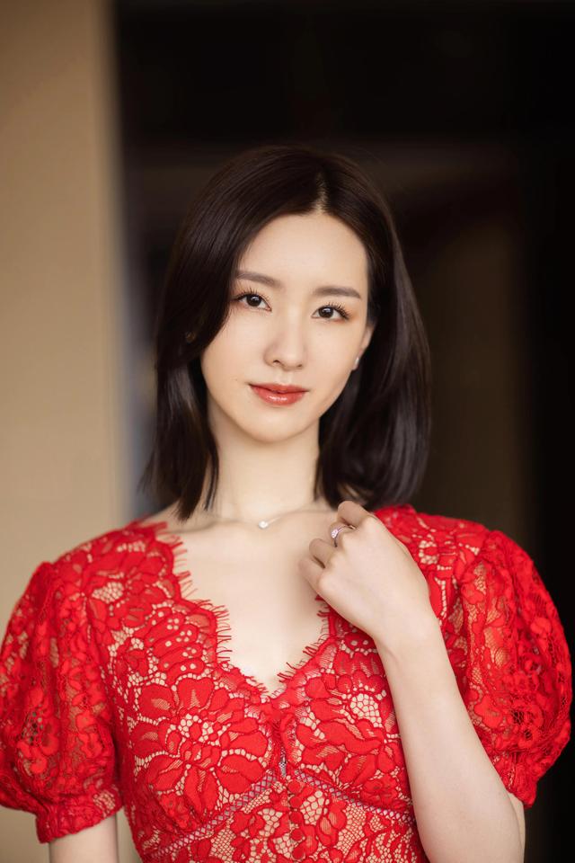 五位女星養(yǎng)眼美圖欣賞，個(gè)個(gè)美若天仙，你最喜歡誰呢？