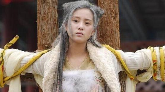 被五花大綁的女星誰(shuí)的演技好劉詩(shī)詩(shī)演的最可憐，趙麗穎炯炯有神