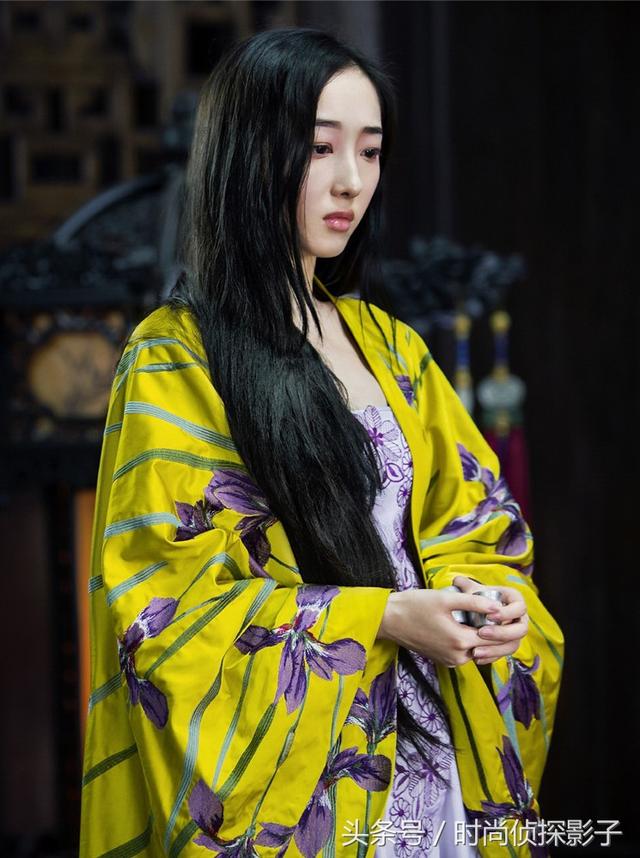 古裝黃裙美人，楊冪最貴氣、娜扎最可人、蔣夢婕美的讓人心醉