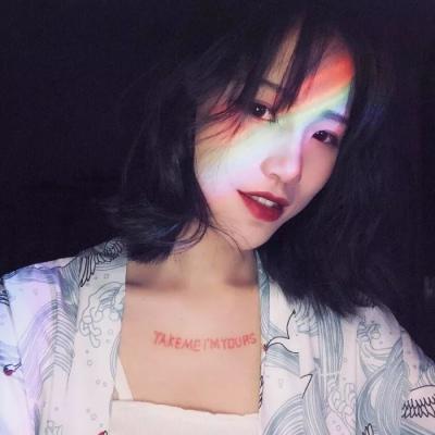 微信女生頭像意境唯美港風(fēng)