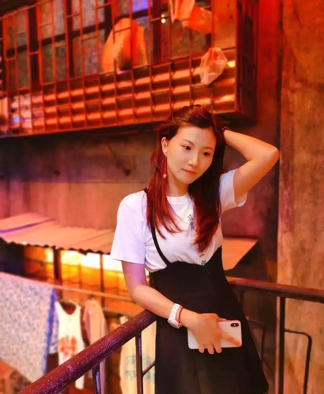 廣東十大美女主持人，美貌與智慧并重的才女，比明星還漂亮的主播