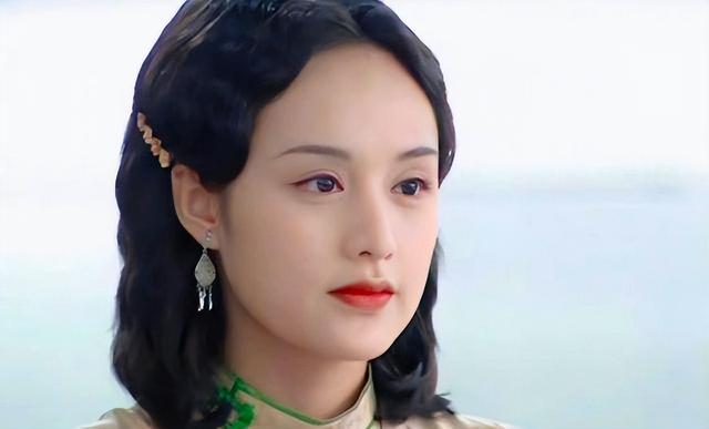 富大龍：娶重慶美女饒敏莉，12年后，婚姻還是輸給了票子和孩子