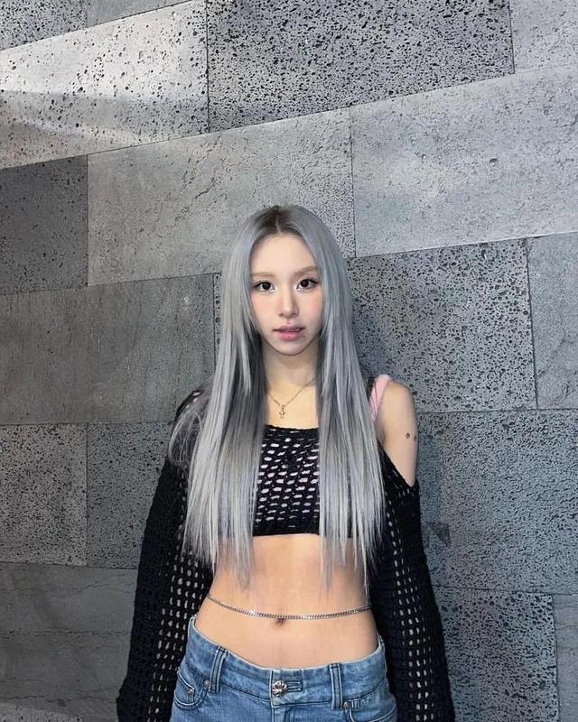 Twice竟然隱藏著韓國(guó)最美亞逼？孫彩瑛真的很難不愛(ài)！