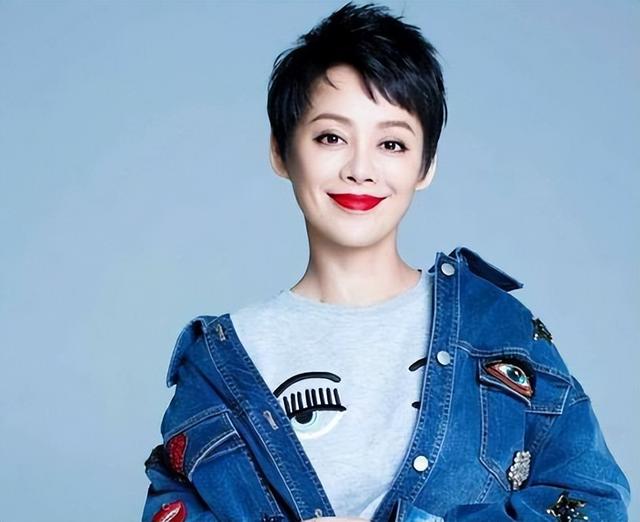 洪欣婚變 鐘麗緹直播時痛哭 姐弟戀到底是美容圣品還是慢性毒藥