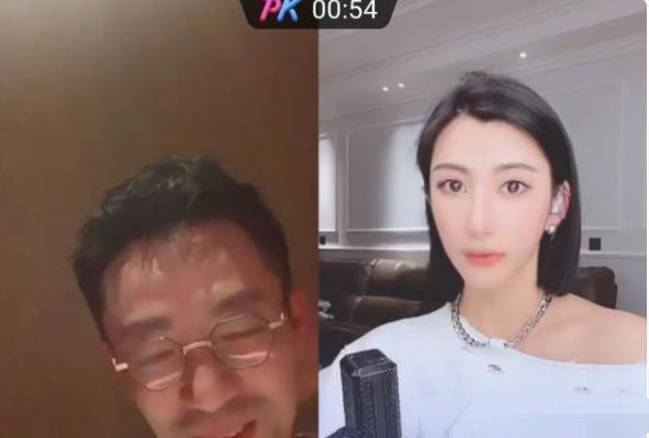 汪小菲深夜現(xiàn)身酒吧，身旁美女吸睛，顏值不輸大S，婚姻狀態(tài)成迷