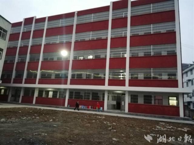 300萬！山區(qū)女孩子住進了溫馨的女生公寓