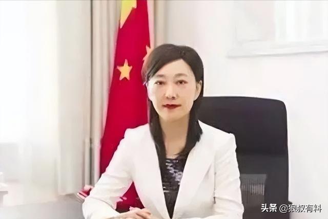 50萬“最美屁股”，399萬美容保健，5位女官“美容腐敗”有多貪？