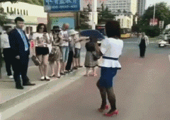 2 搞笑美女動(dòng)態(tài)圖片