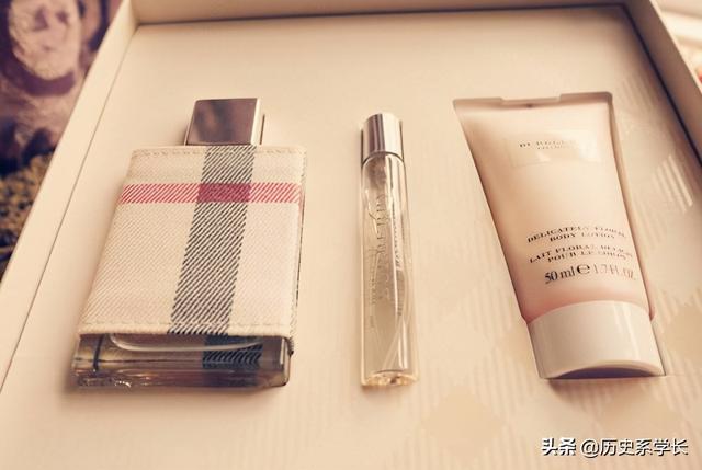 香女人，臭男人，為什么女人身上會(huì)有體香？體香是怎么來的？