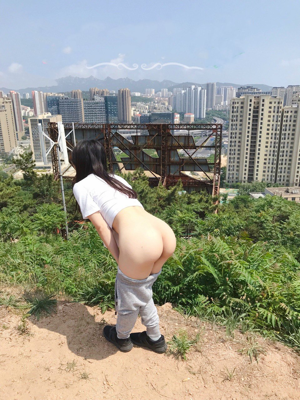 撅起你的大屁股，我要輸出了