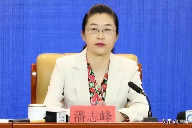 內(nèi)蒙正廳級(jí)“美女局長(zhǎng)”被查，超“完美”履歷，信息量有些大