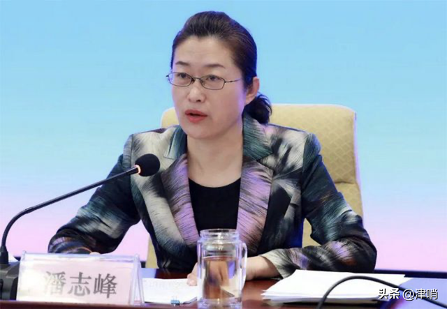 內(nèi)蒙正廳級(jí)“美女局長(zhǎng)”被查，超“完美”履歷，信息量有些大