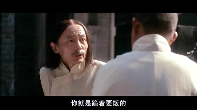 40個(gè)烏克蘭美女在迪拜陽(yáng)臺(tái)拍裸照，烏克蘭怎么就成了“歐洲子宮”