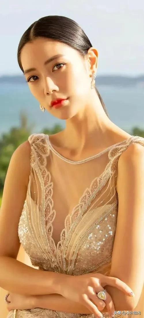 亞洲第一性感美女克拉拉，人間尤物，萬千宅男的夢中情人