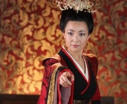 她是古代最早的裸體模特，下場為何比戚夫人還慘？