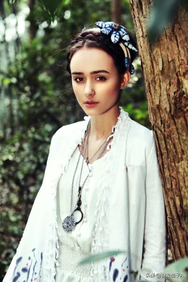 神秘的巴西模特德博拉·席爾瓦，天使面孔魔鬼身材，美得讓人窒息