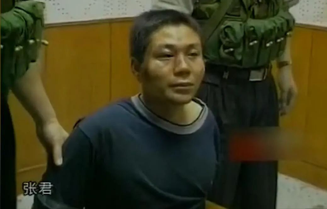 強(qiáng)奸大學(xué)生，玩弄12位女明星，霸占警花10余年，結(jié)局是死刑！