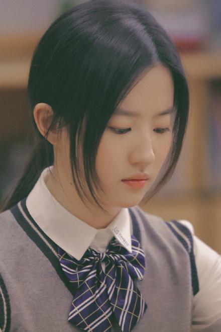 全球百大美女最新榜單！韓國(guó)藝人強(qiáng)勢(shì)攬前三，劉亦菲慘敗排名超后