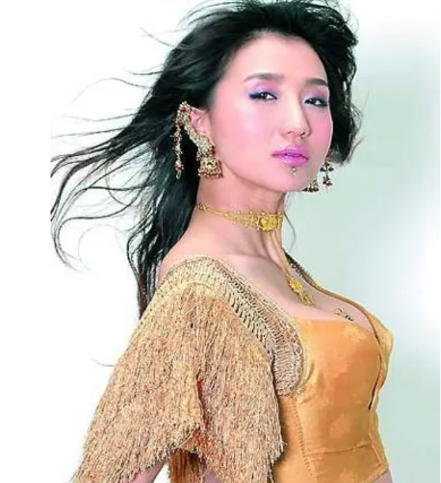 “情史干凈”的8位性感女星，不濫情，不炒作，每一個都堪稱清流