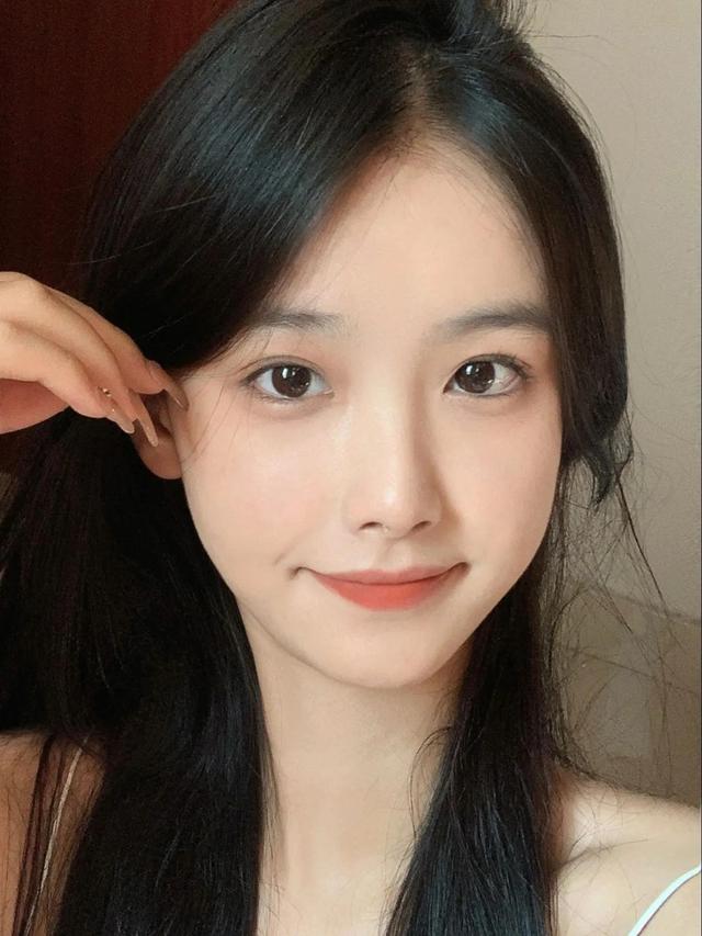 美好的不是女孩，而是18歲 (校花合集)