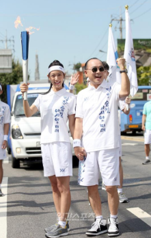 亞洲第一美女克拉拉宣布結(jié)婚，曾經(jīng)在活動(dòng)現(xiàn)場(chǎng)側(cè)漏巨乳！