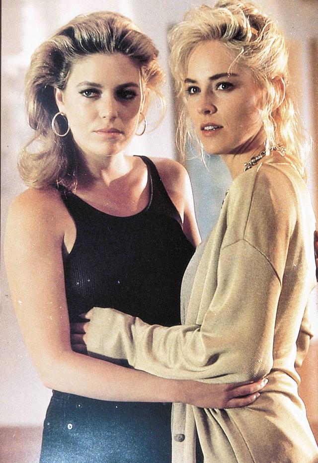 情色+懸疑的《本能》公映30周年，你還記得蛇蝎美女莎朗斯通么？