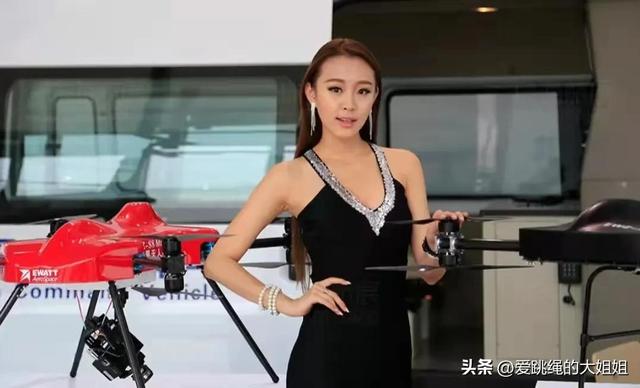 珠海航展上的美女模特，風(fēng)情萬(wàn)種