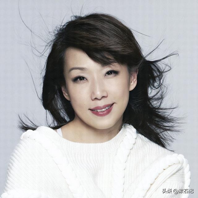 明明長(zhǎng)相普通，卻讓人欲罷不能，這5位“氣質(zhì)美女”個(gè)個(gè)一眼萬年