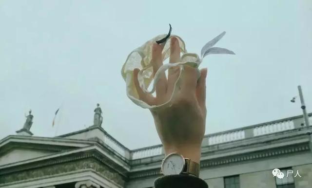 因女孩穿著蕾絲花邊“丁字褲”，強(qiáng)奸犯被判無(wú)罪