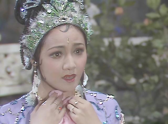 《西游記》中顏值最高的八位女妖，有兩位是狐貍變化而成的