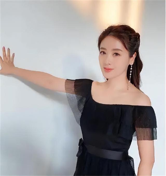 李琳：被前夫一巴掌扇到離婚！二婚嫁世界冠軍，如今生活幸福滋潤