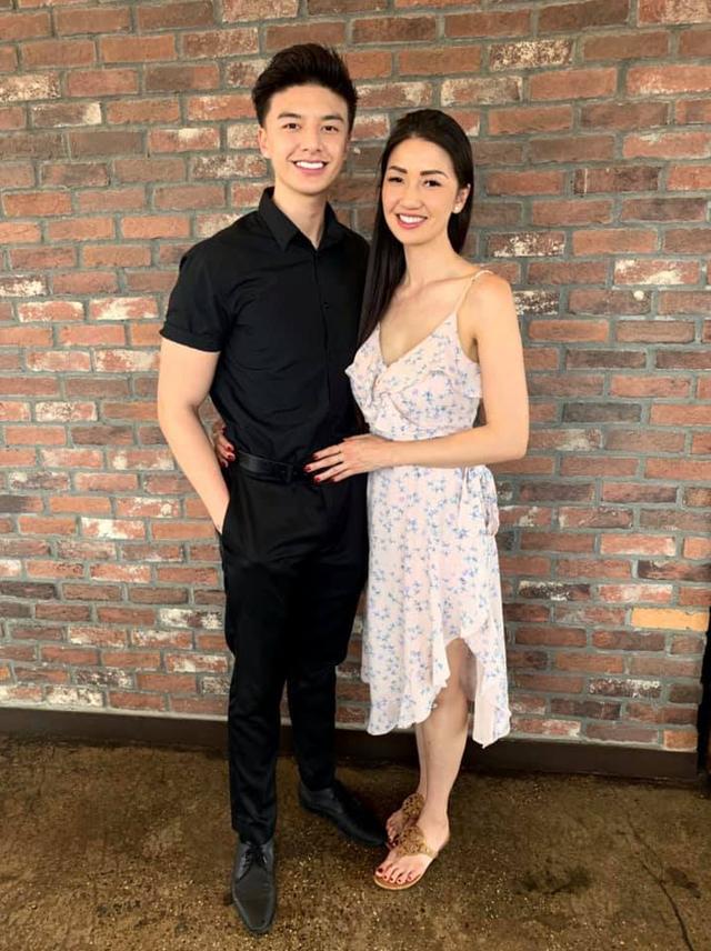 神仙顏值！越南帥哥分享與美女合照，粉絲以為是女友不料竟是親媽