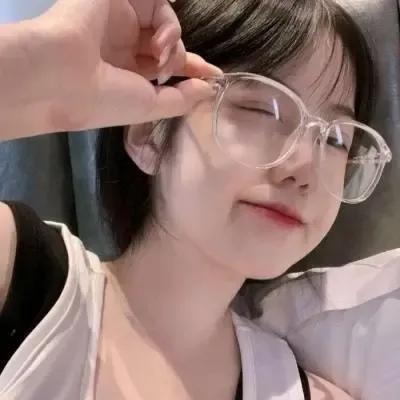 十二星座男喜歡什么樣的女生