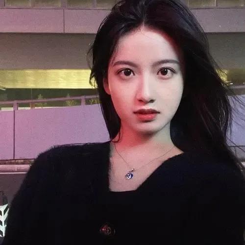 十二星座男喜歡什么樣的女生