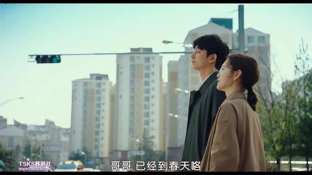 這位“82年出生的女人”，憑什么成為了直男的公敵？