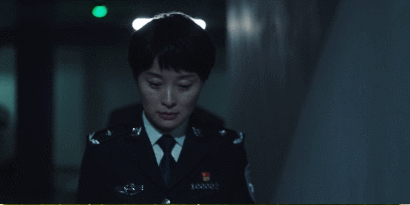 40多歲還能素顏演戲，我只服這3位中年女星，有皺紋卻美得真實(shí)