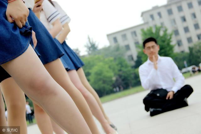 美女的誘惑，不敢想像啊