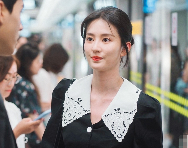 都說美女也不一定能駕馭古裝，看到喬欣換裝后的效果，我信了