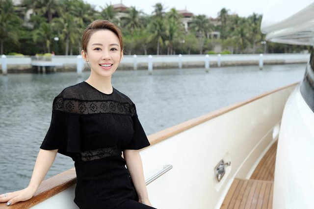 山東美女，打臺(tái)球成為世界冠軍，身家超10億元，40歲還沒(méi)有結(jié)婚