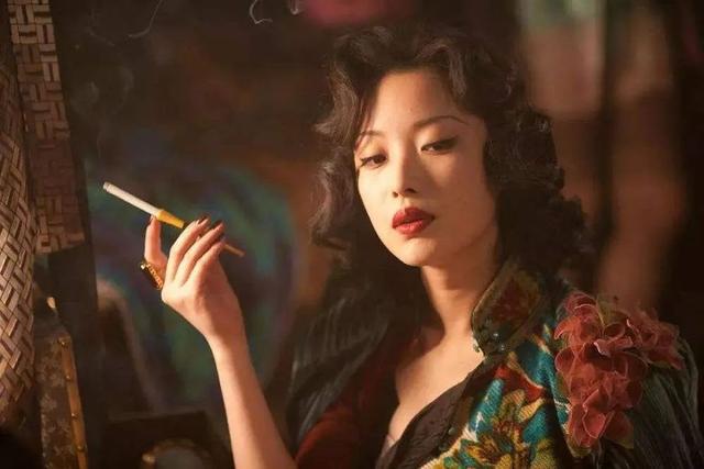 2022最受中國男性追捧的8位女星出爐：個(gè)個(gè)驚艷，最年輕的僅20歲
