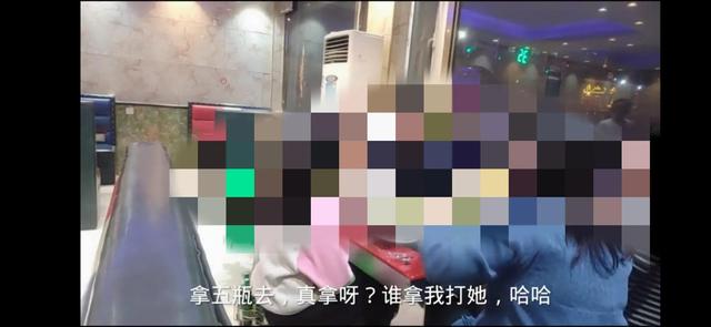 論一個女人在公共場所該有的形象