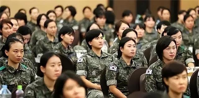 21年，韓國女兵被同事侵犯，投訴多次受阻，新婚當(dāng)天選擇自盡身亡