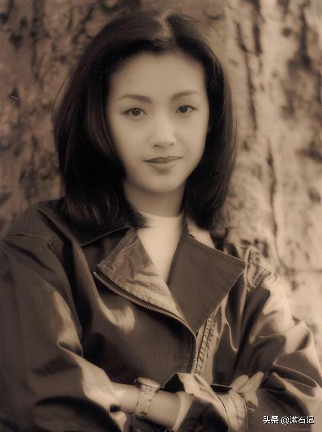 明明長(zhǎng)相普通，卻讓人欲罷不能，這5位“氣質(zhì)美女”個(gè)個(gè)一眼萬年