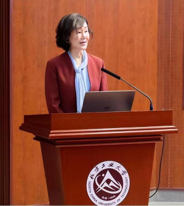 女副校長(zhǎng)沈志莉落馬記：大肆受賄生活奢靡，曾花450萬(wàn)用于美容