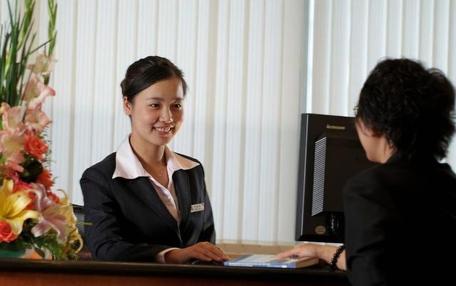 河南一女子在出租屋內“躺平”8年：拒絕一切社交，每月只花500元