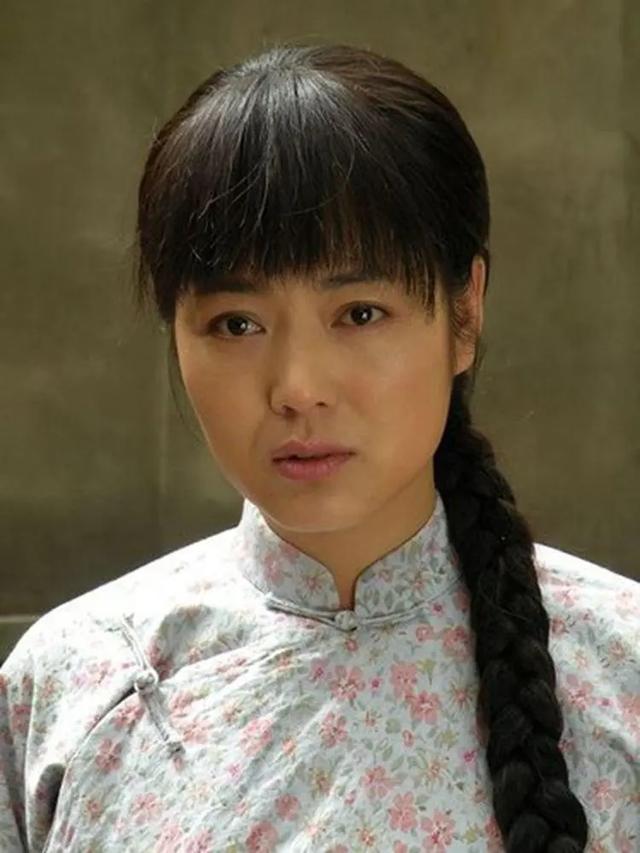 明明都是演農(nóng)村婦女，把趙麗穎和這5位演員放在一起，高下立現(xiàn)