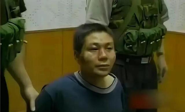 “掃黑局長”文強覆滅記:強奸女學(xué)生,玩弄女星,霸占警花十余年
