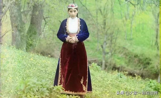 45張真實(shí)照片：日本貌美如花的黑幫女老大，完整的人類神經(jīng)系統(tǒng)