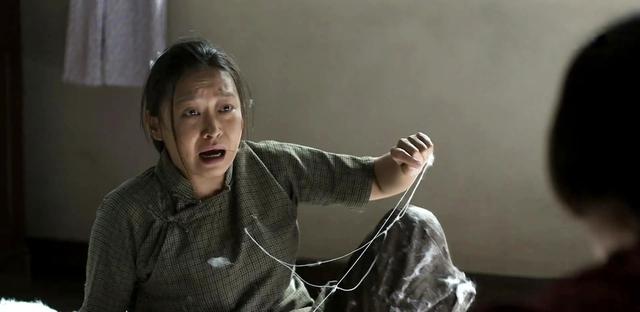 明明都是演農(nóng)村婦女，把趙麗穎和這5位演員放在一起，高下立現(xiàn)